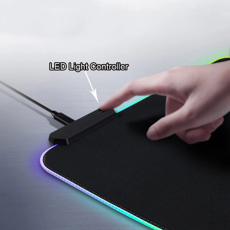 ماوس پد مخصوص بازی مدل RGB-L1 main 1 3